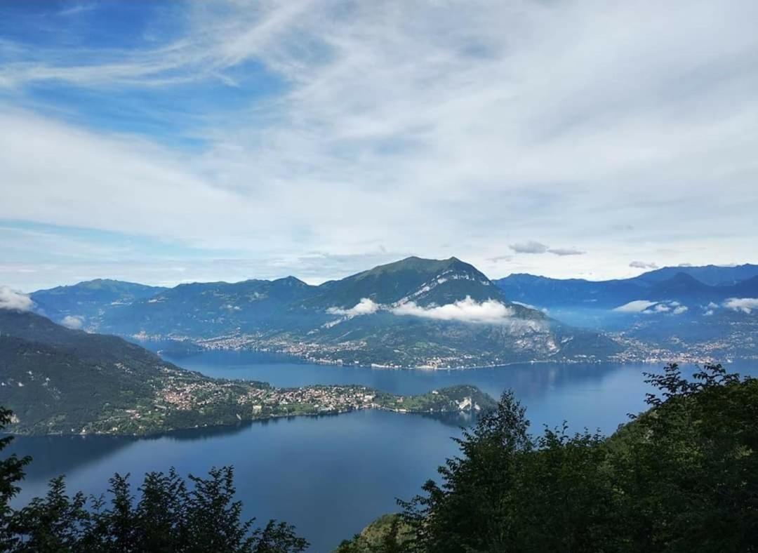 Ferienwohnung Mansarda Fra Monte E Lago Esino Lario Exterior foto